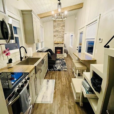 Апартаменти Casavagos Tiny House Маккінлівіль Екстер'єр фото